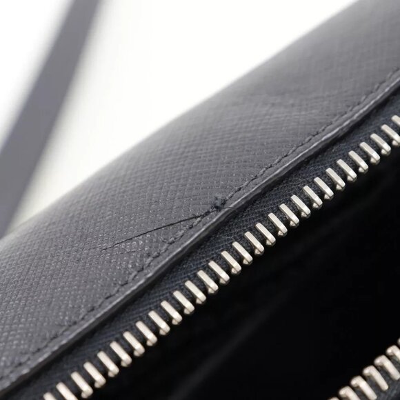 PRADA Messenger bag Shoulder Bag NERO black Safiano mens - Picture 3 of 11